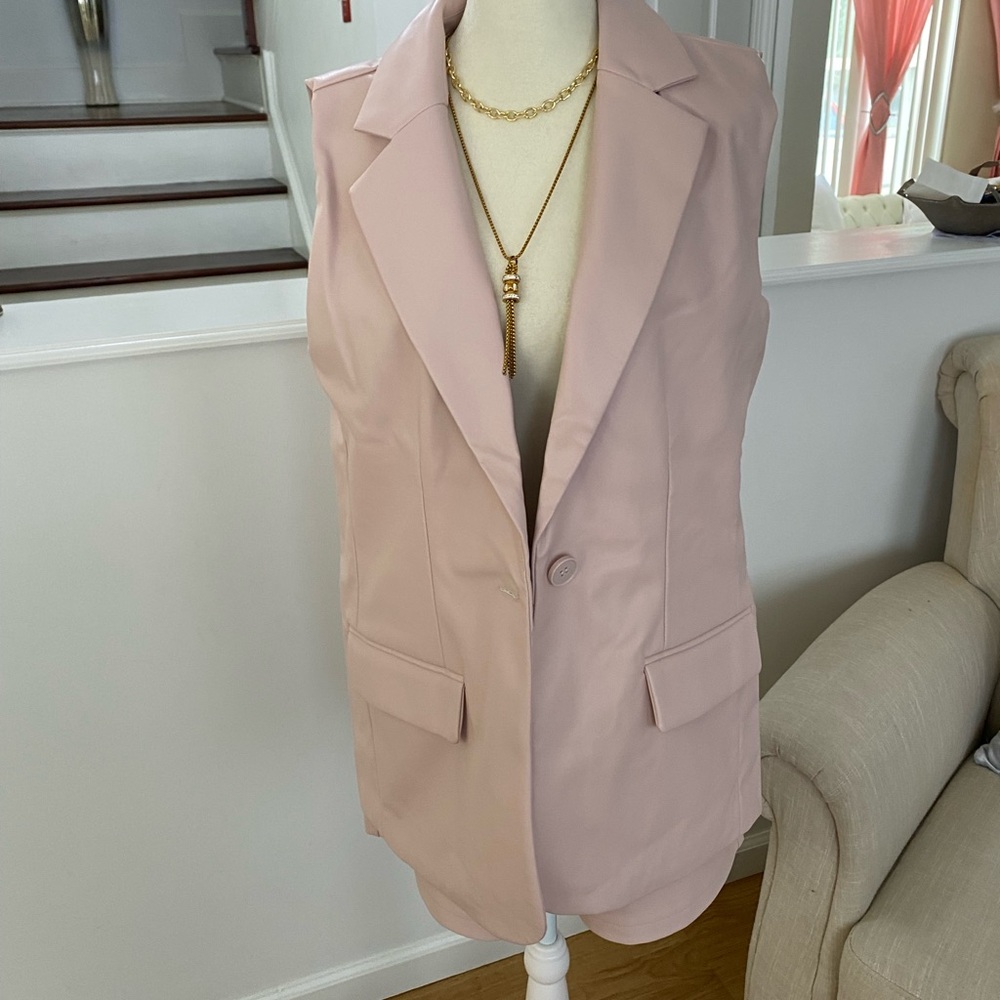 STEVE MADE WOMEN’S FAUX LEATHER VEST AND SHORT PANTS SIZE M COLOR SEPIA ROSE - Picture 3 of 16